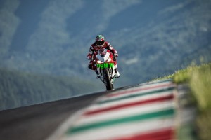 曼联与那不勒斯就霍伊伦交易条款陷入僵局，买断机制分歧难解