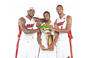 中国男篮迎战塞尔维亚，战术调整与精神斗志的双重考验