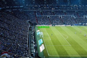 蜂王保罗细腻手活惊艳全场，过人拉杆一气呵成锁定胜局