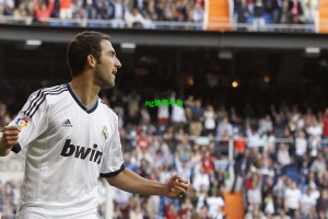 贝克汉姆在皇马最闪耀的十八记长传助攻