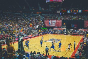 内部警报，皇马高层忧虑状态曲线持续下行，赛季关键期面临战术与心态双重考验