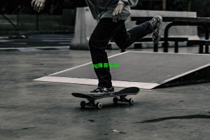 汉堡与法兰克福激战成和，洛孔加破门难阻拉松扳平