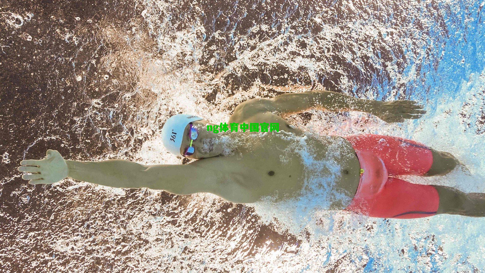 兄弟对决铸就传奇!库里家族闪耀之夜,NBA历史再添永恒经典