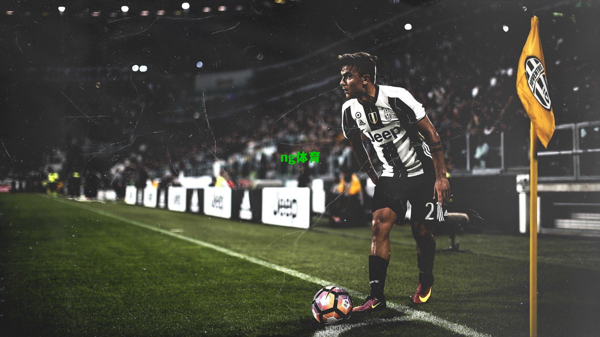 伯恩茅斯主帅伊劳拉赛后跨界执法，现身少年女足赛场担任边裁引热议