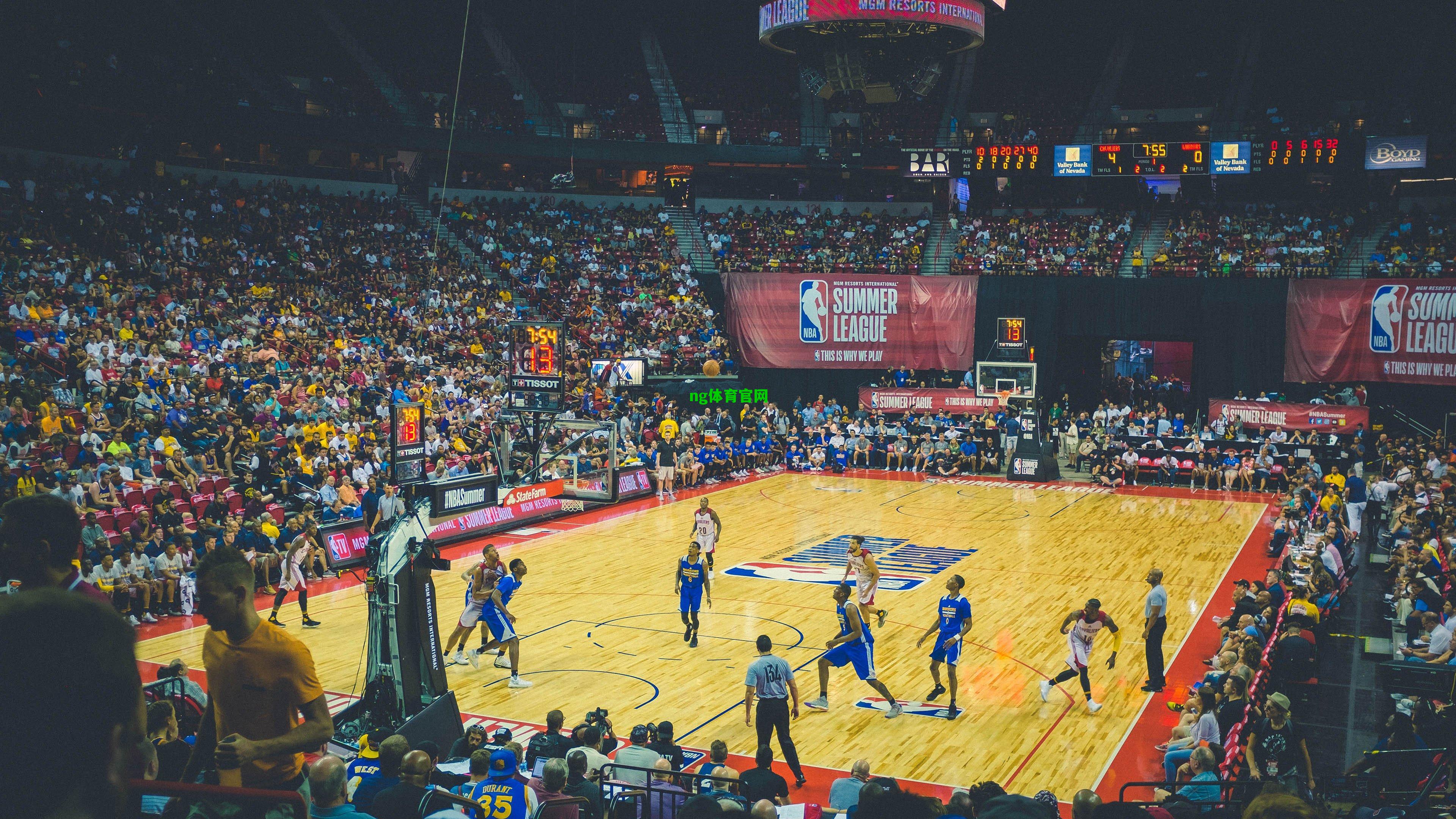 内部警报，皇马高层忧虑状态曲线持续下行，赛季关键期面临战术与心态双重考验