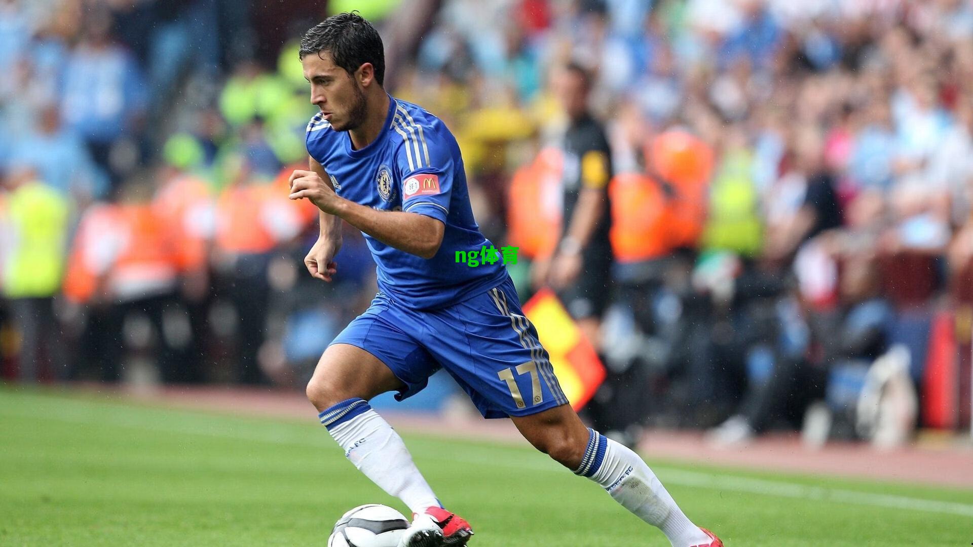 向余望惊艳表现征服赛场 越南解说叹服其卓越球技